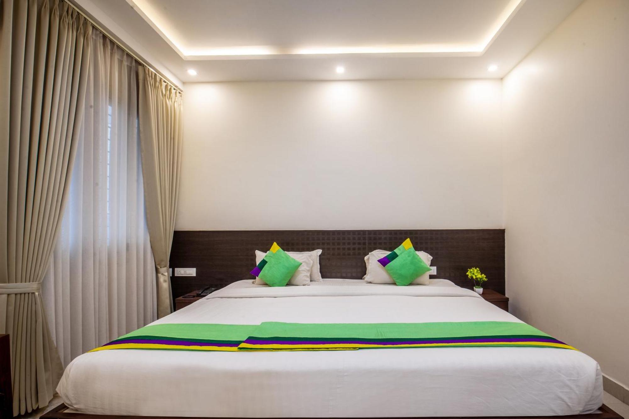 Treebo Sans Sarav Kushalnagar Hotel Madikeri Buitenkant foto